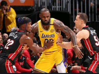 开拓者惨败湖人,遭遇两连败 开拓者惨败湖人,遭遇两连败