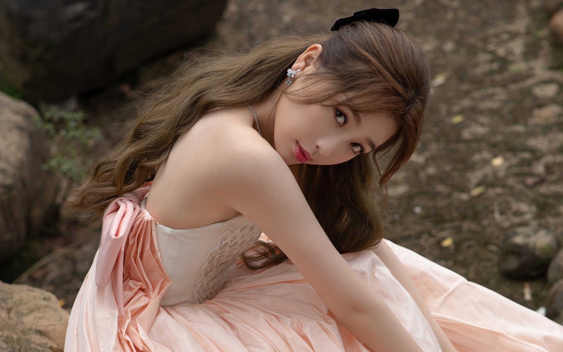 团队利刃与孤胆英雄,足球世界里的两种胜利方程式