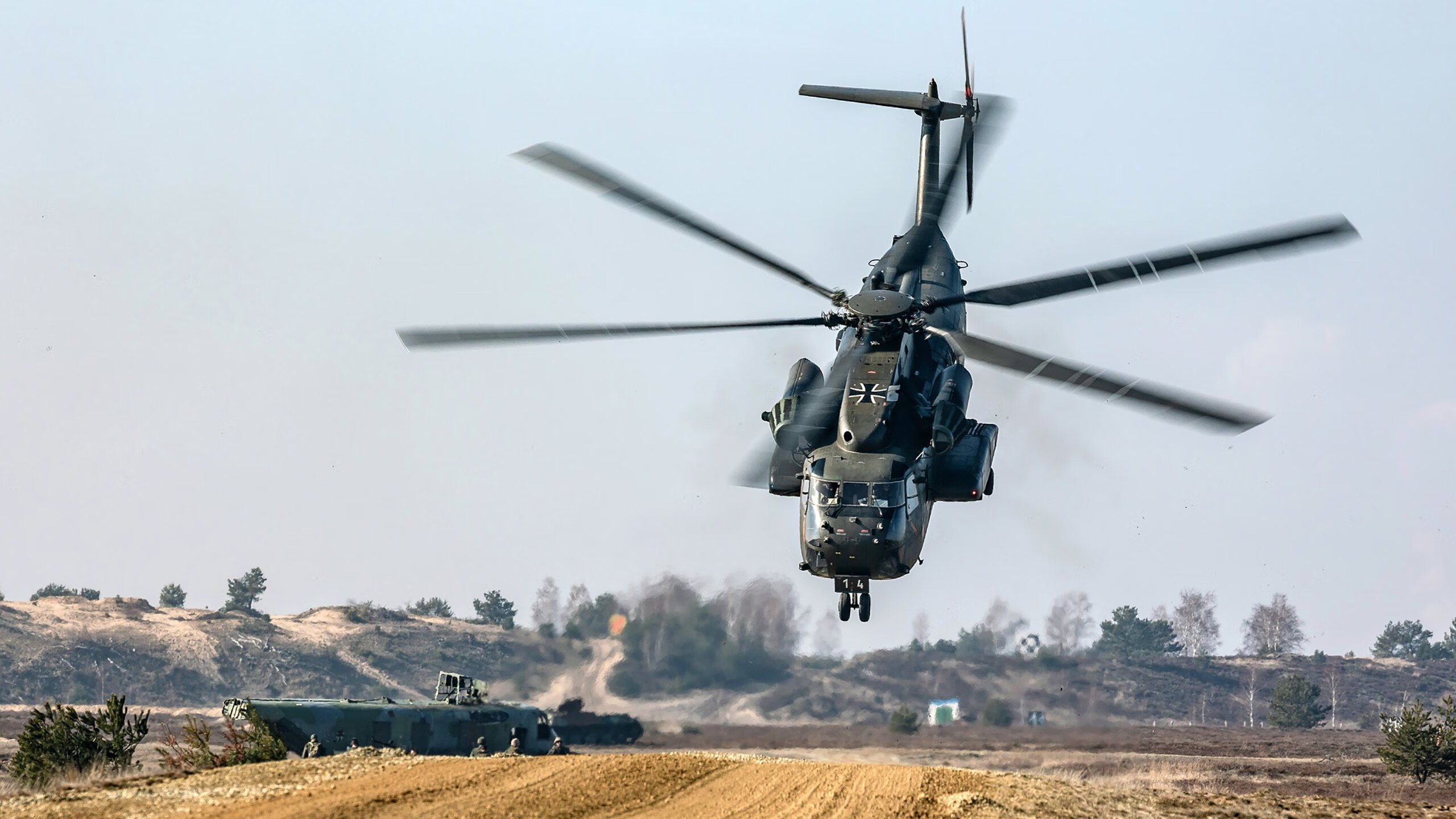 东决之夜，凯恩压力下完成爆发，铸就传奇之战